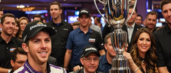 Denny Hamlin: Dari Lintasan NASCAR hingga Kemenangan Blackjack